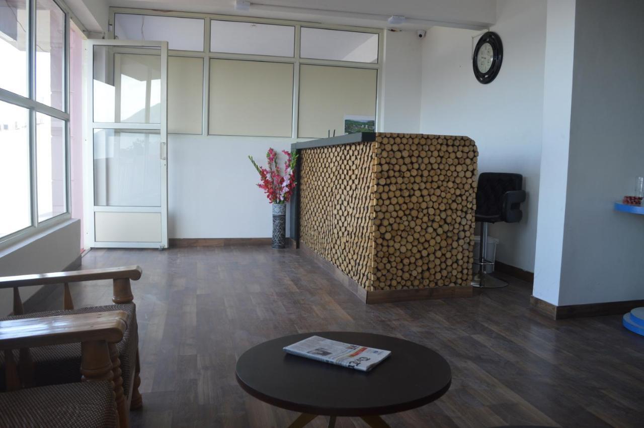 Spangle Heights Shimla, Suites And Residences Екстер'єр фото